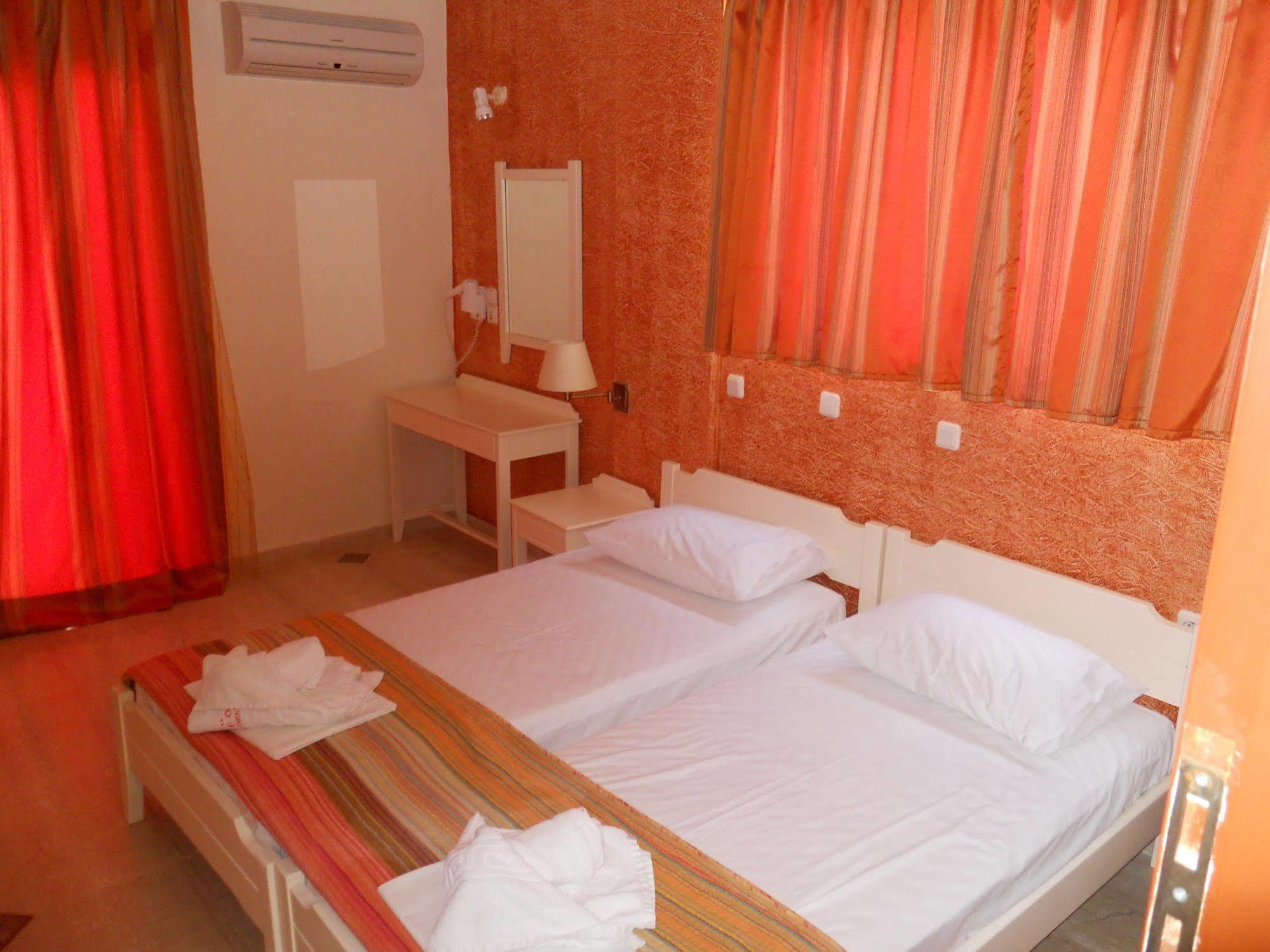 Lofos Apartments Prínos Extérieur photo
